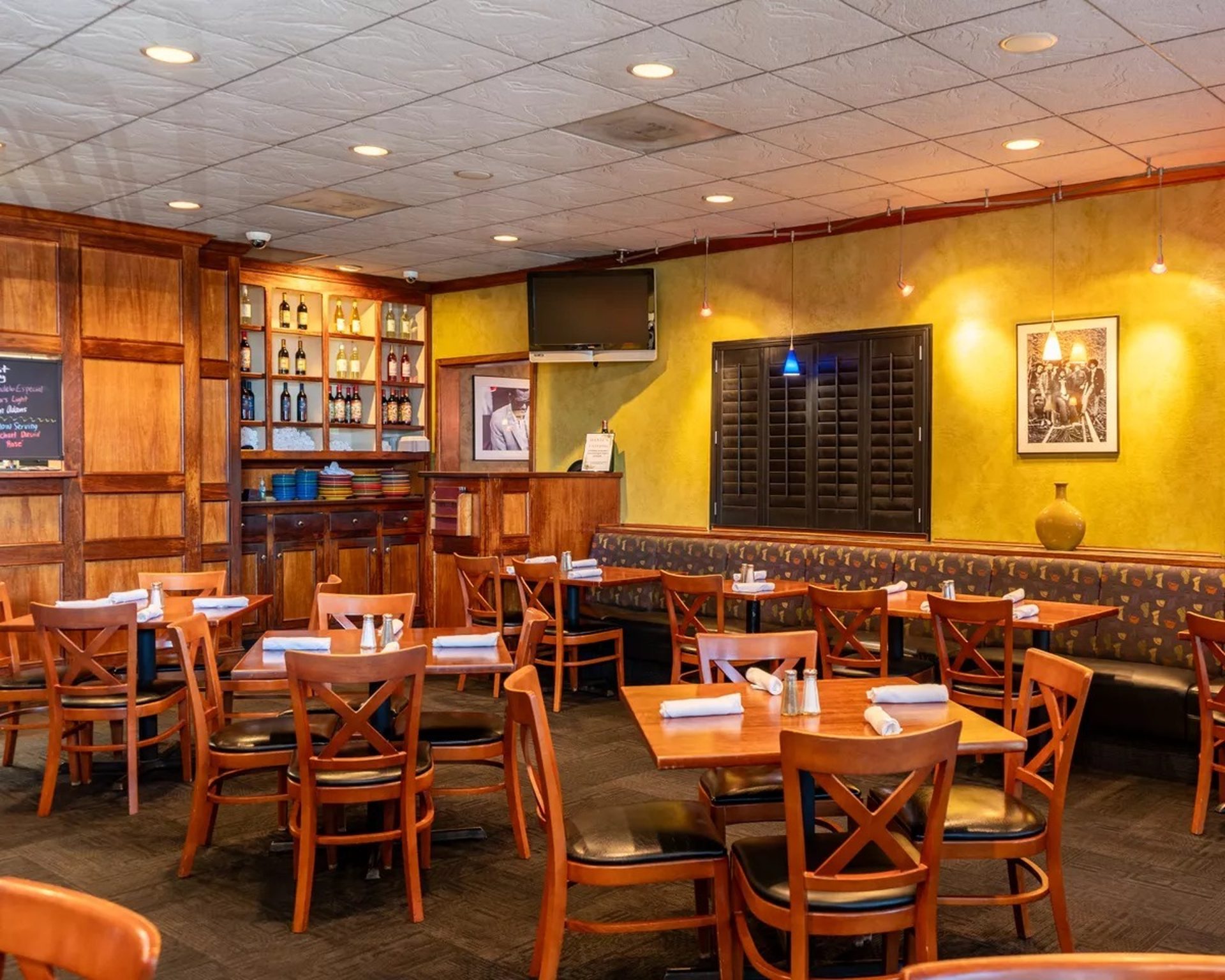 Dining and Banquet Room
